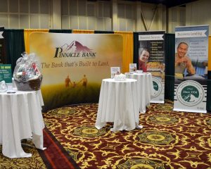 Pinnacle Bank Trade Show Booth